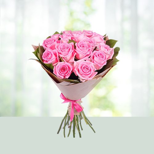 15 pink roses 