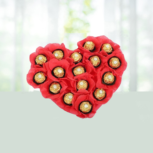 Heart Shaped 16 Ferrororocher Boquet