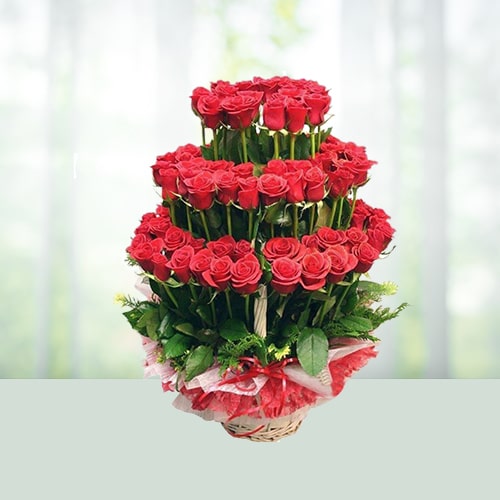 Flowers Basket 100 Red Roses For Beautiful Lady 