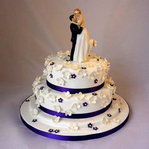 Themed Couple Wedding Cake 