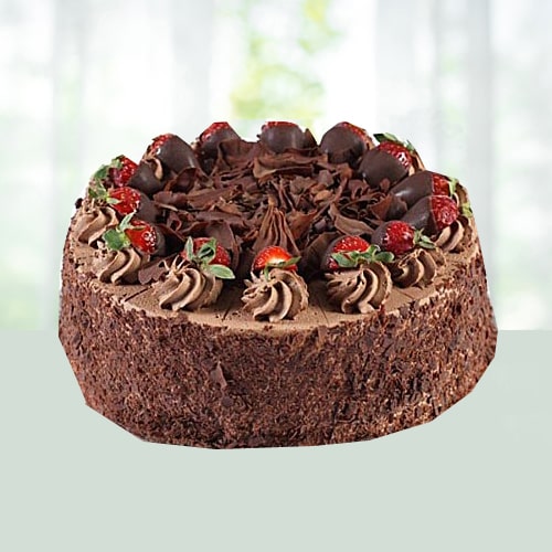 Chocolate Strawberry Cake 